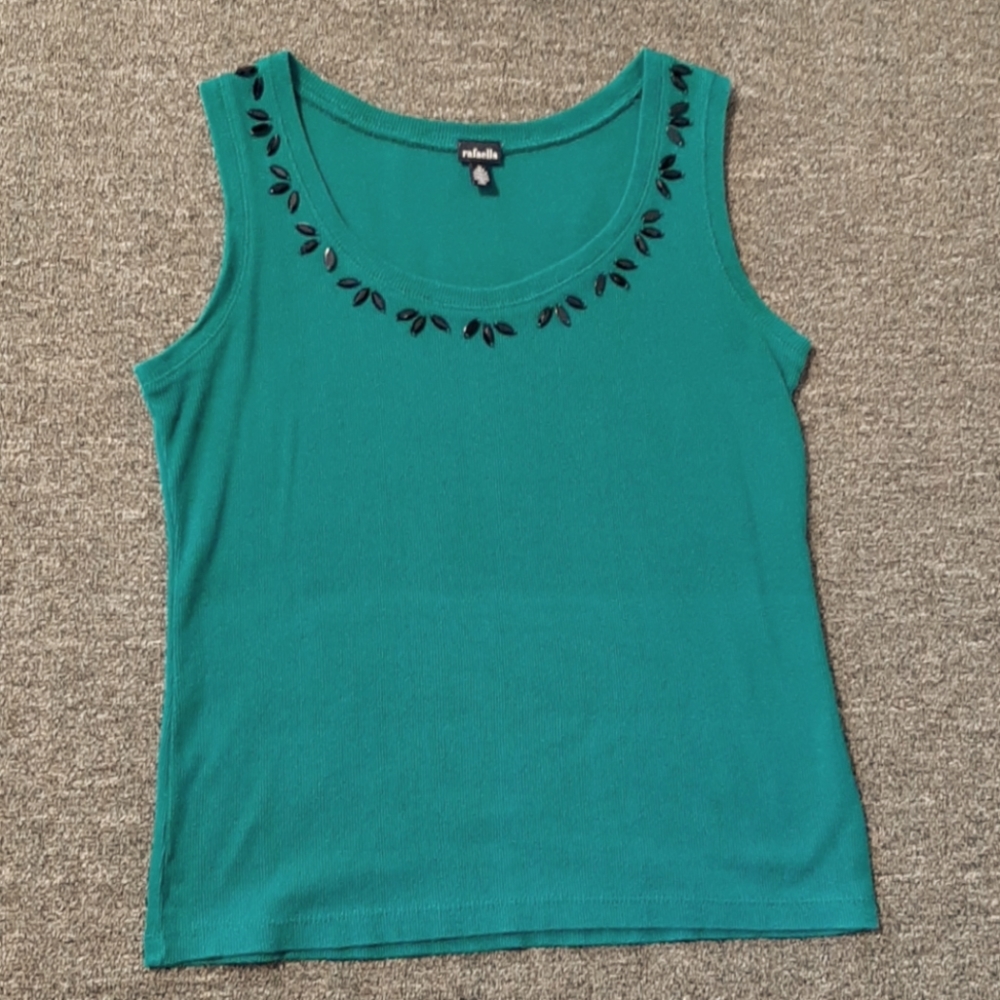 sleeveless Green tank
